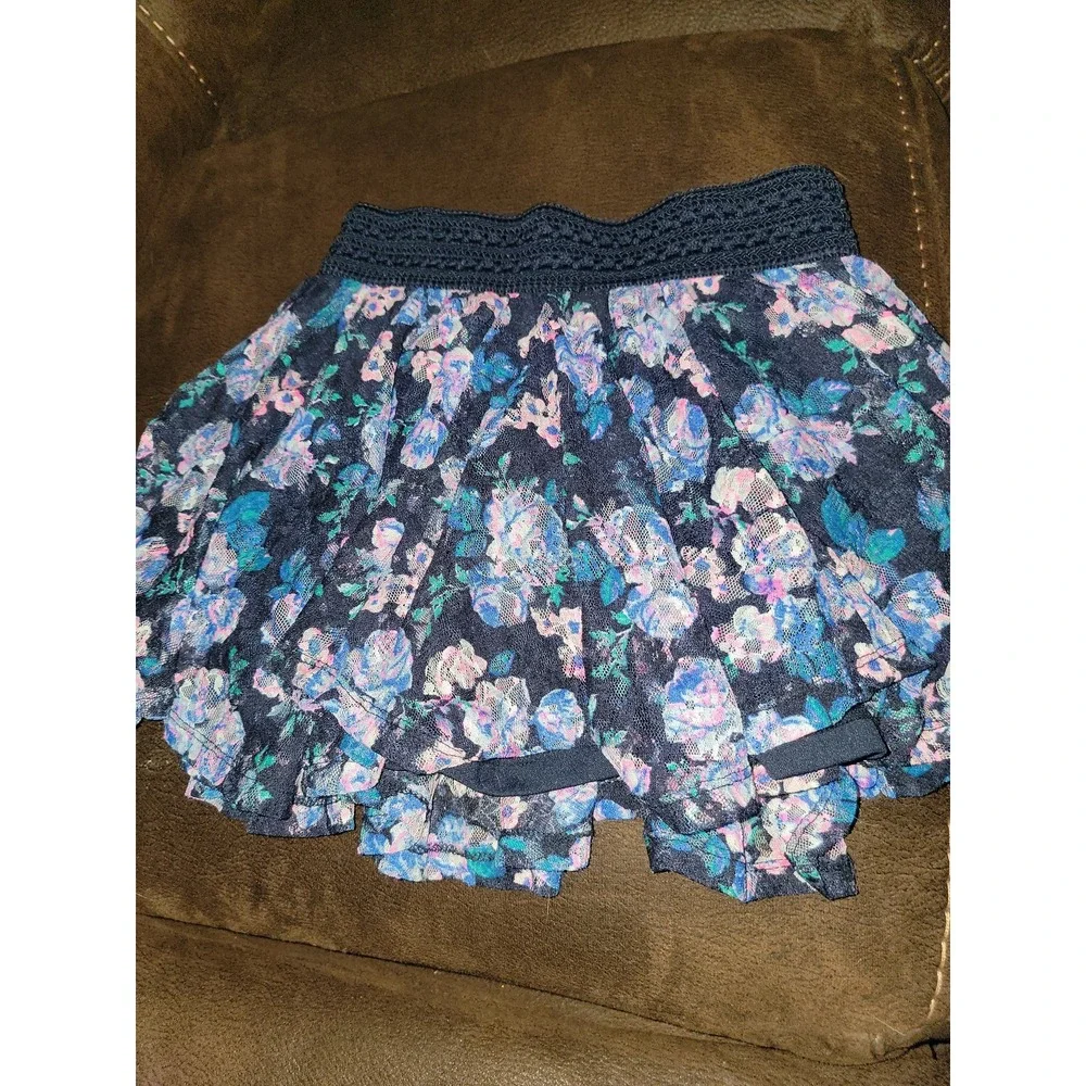 Justice blue top and floral skort back to‎ school size 8